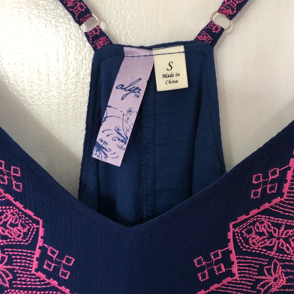 Francesca’s | Embroidered Tank Top - Picture 7 of 11